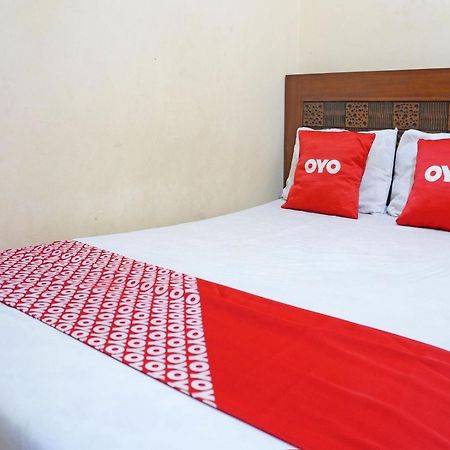 Oyo 91762 Green Home Stay Syariah Purwakarta Exterior foto